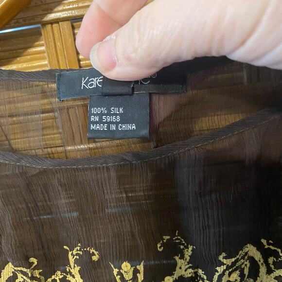 Karen Kane 100% Silk Sheer Blouse Boho Gold Baroque Print Top Size Small - Picture 6 of 9